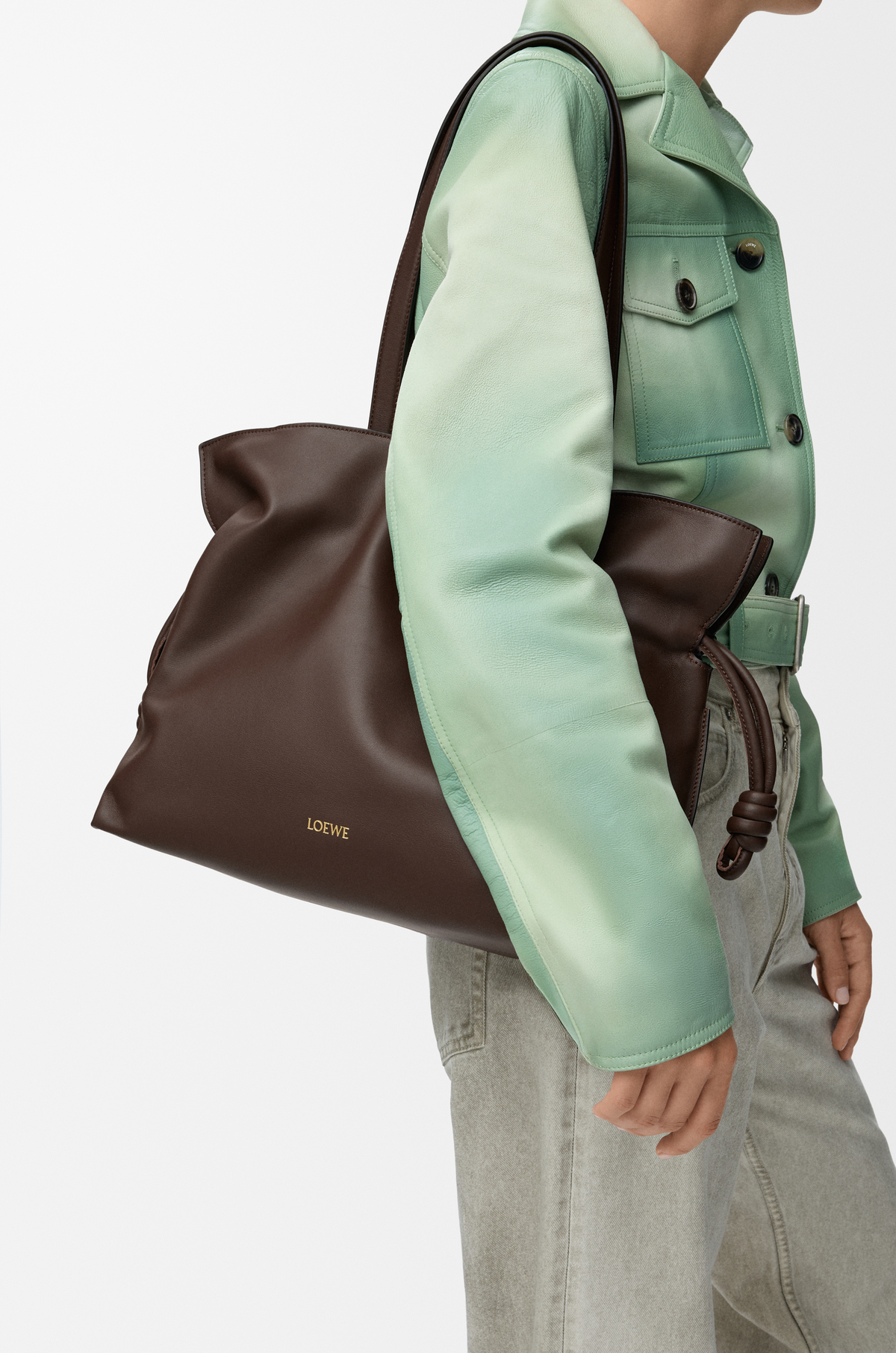 Loewe Flamenco Clutch Large Chocolate - Imagen 4