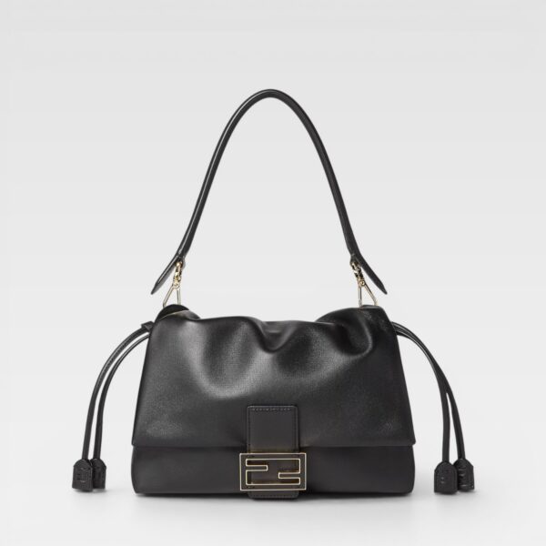 Fendi Mamma Baguette Medium
