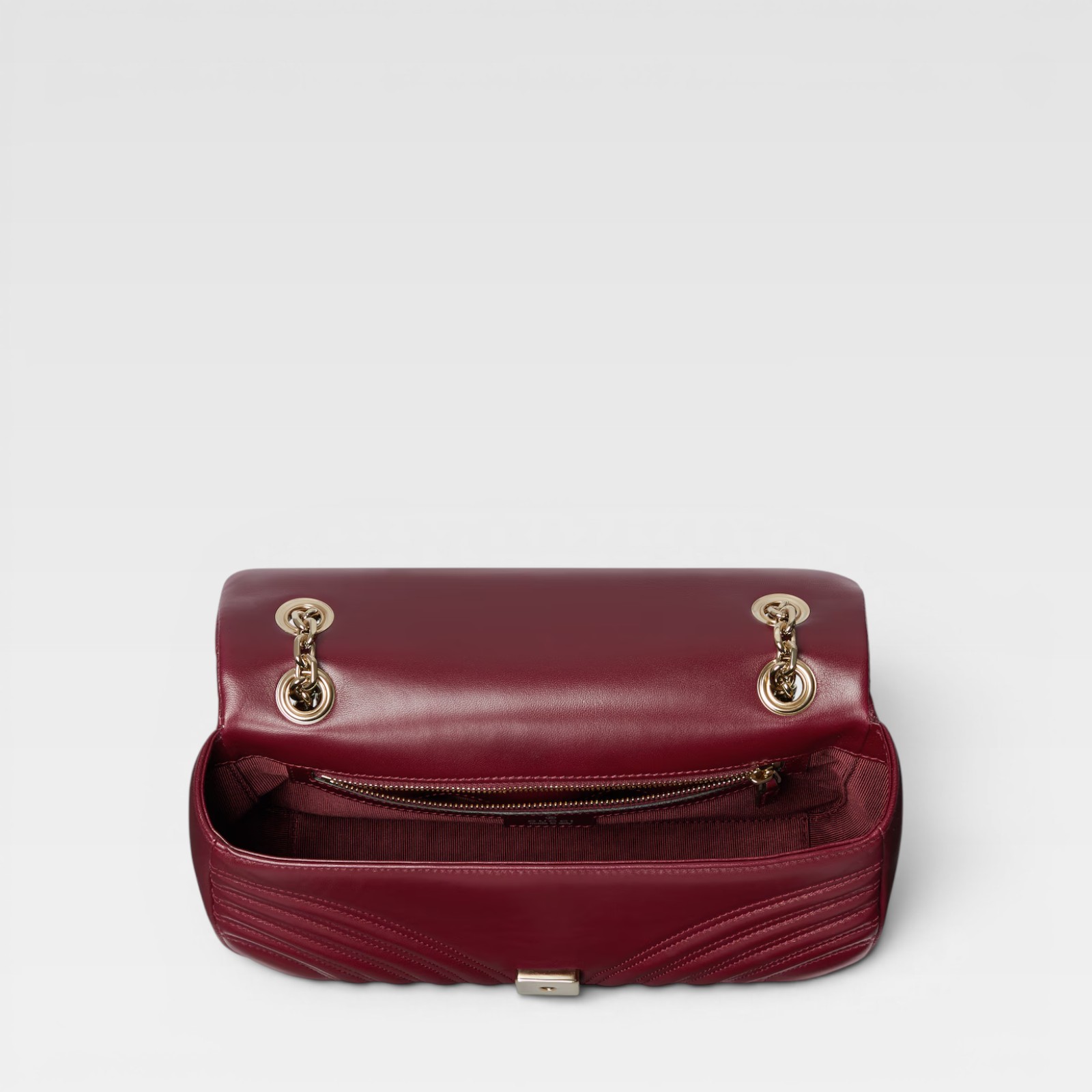 Gucci GG Marmont Medium Shoulder Bag - Image 5