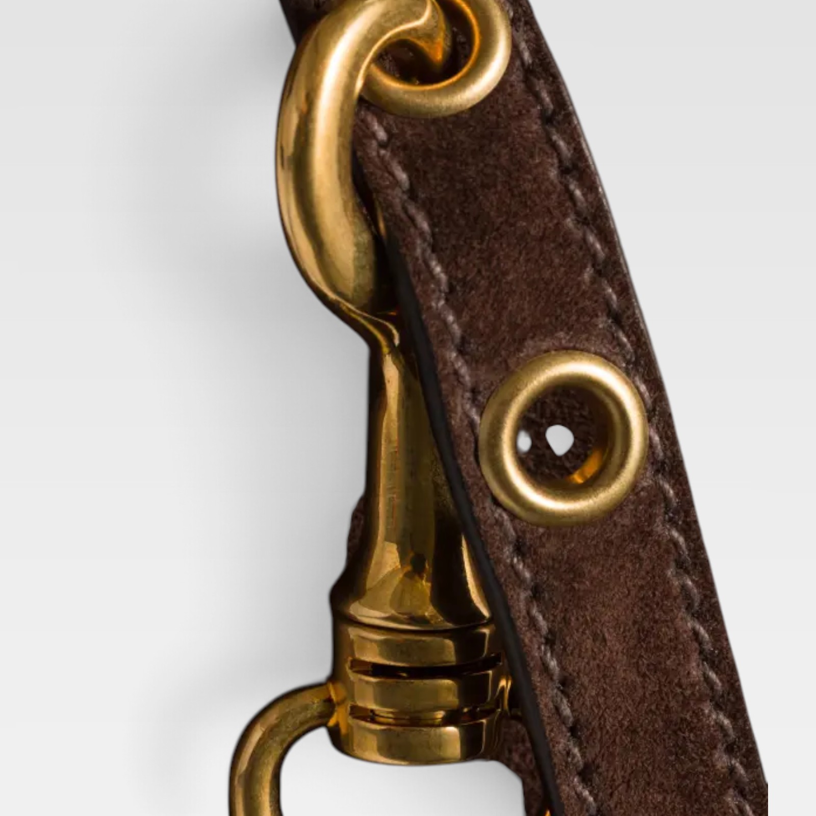Miu Miu Suede Pouch - Imagen 4