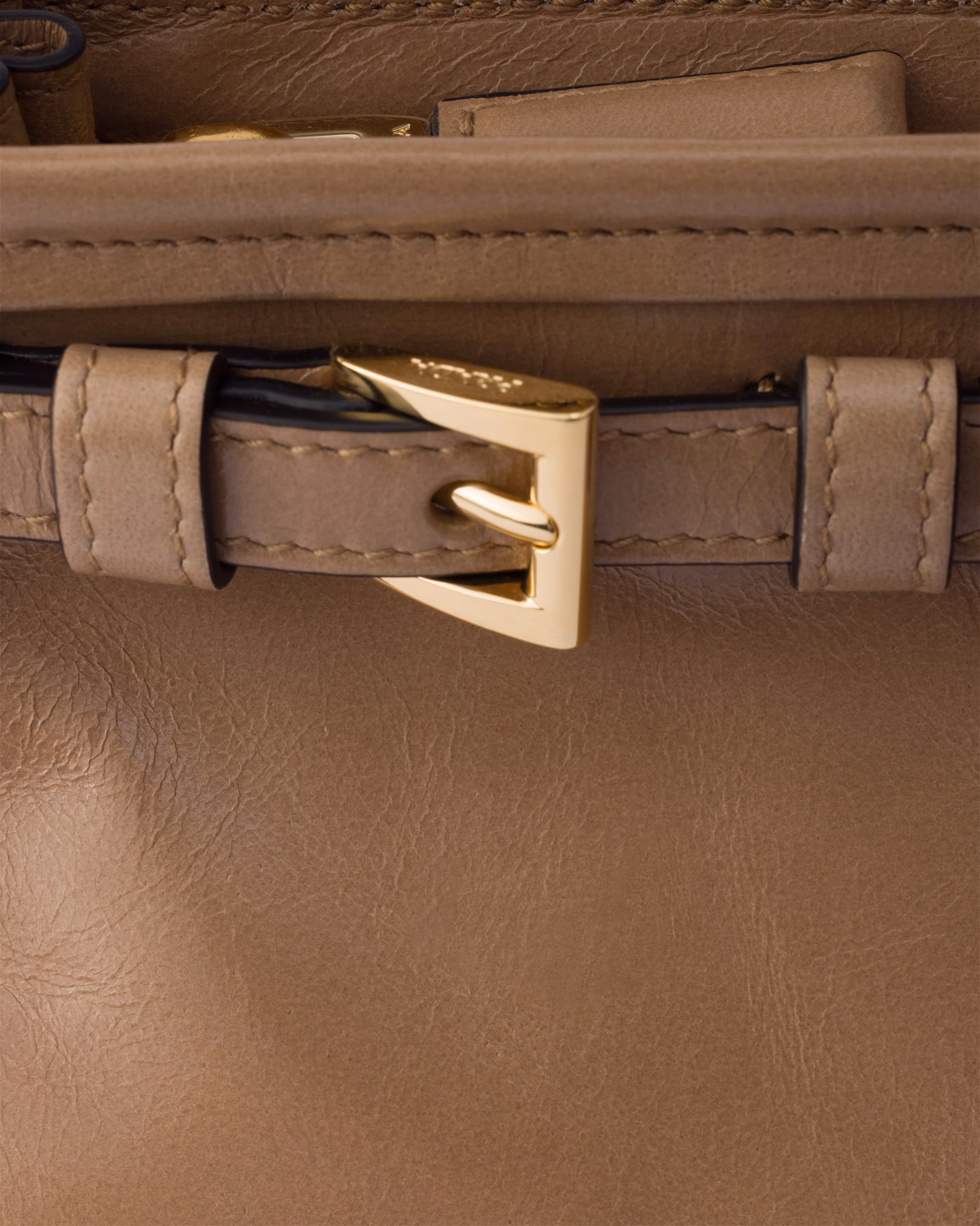 Prada Pelle Shoulder Bag - Imagen 7