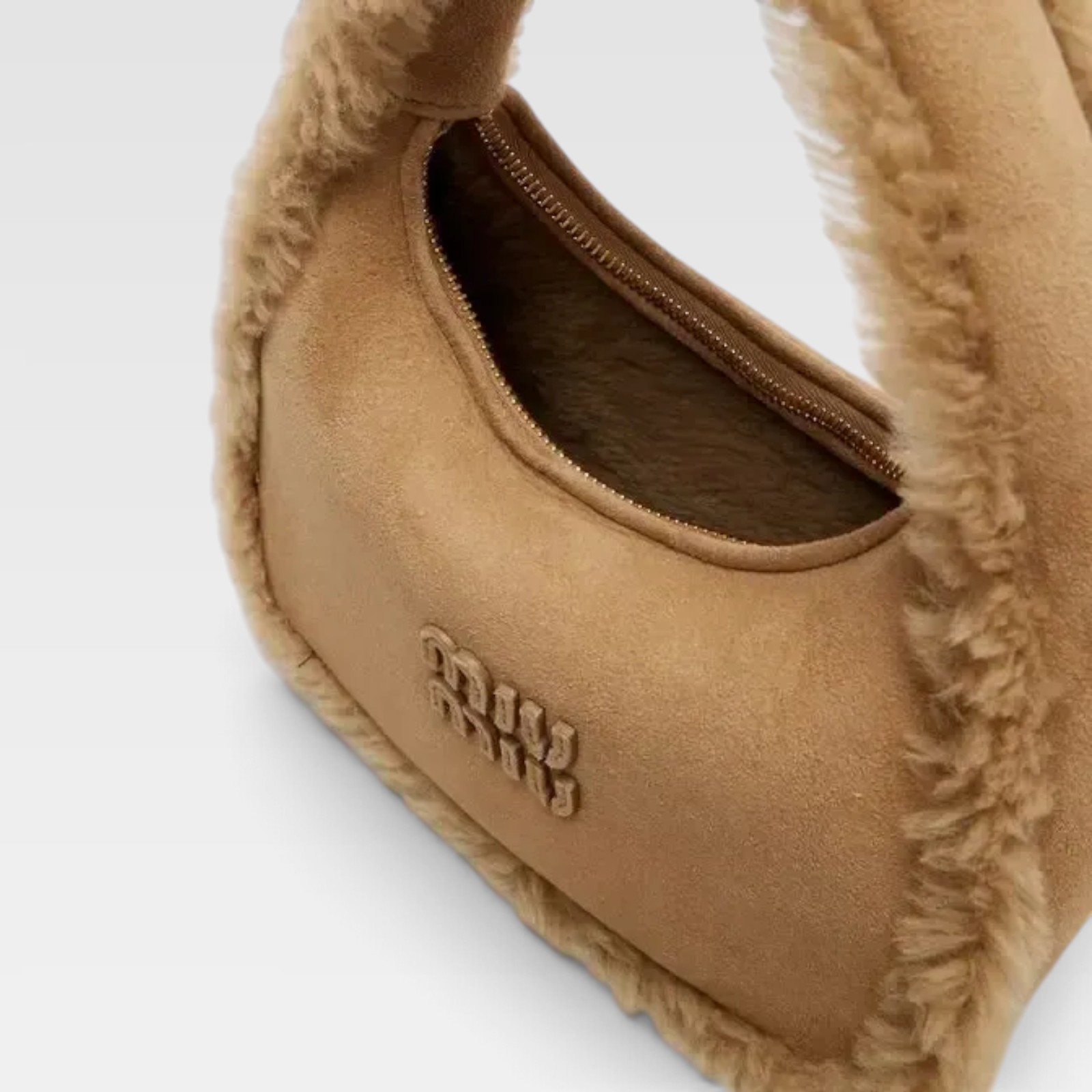 Miu Miu Wander Matelassé Nappa Leather Hobo Bag - Imagen 7