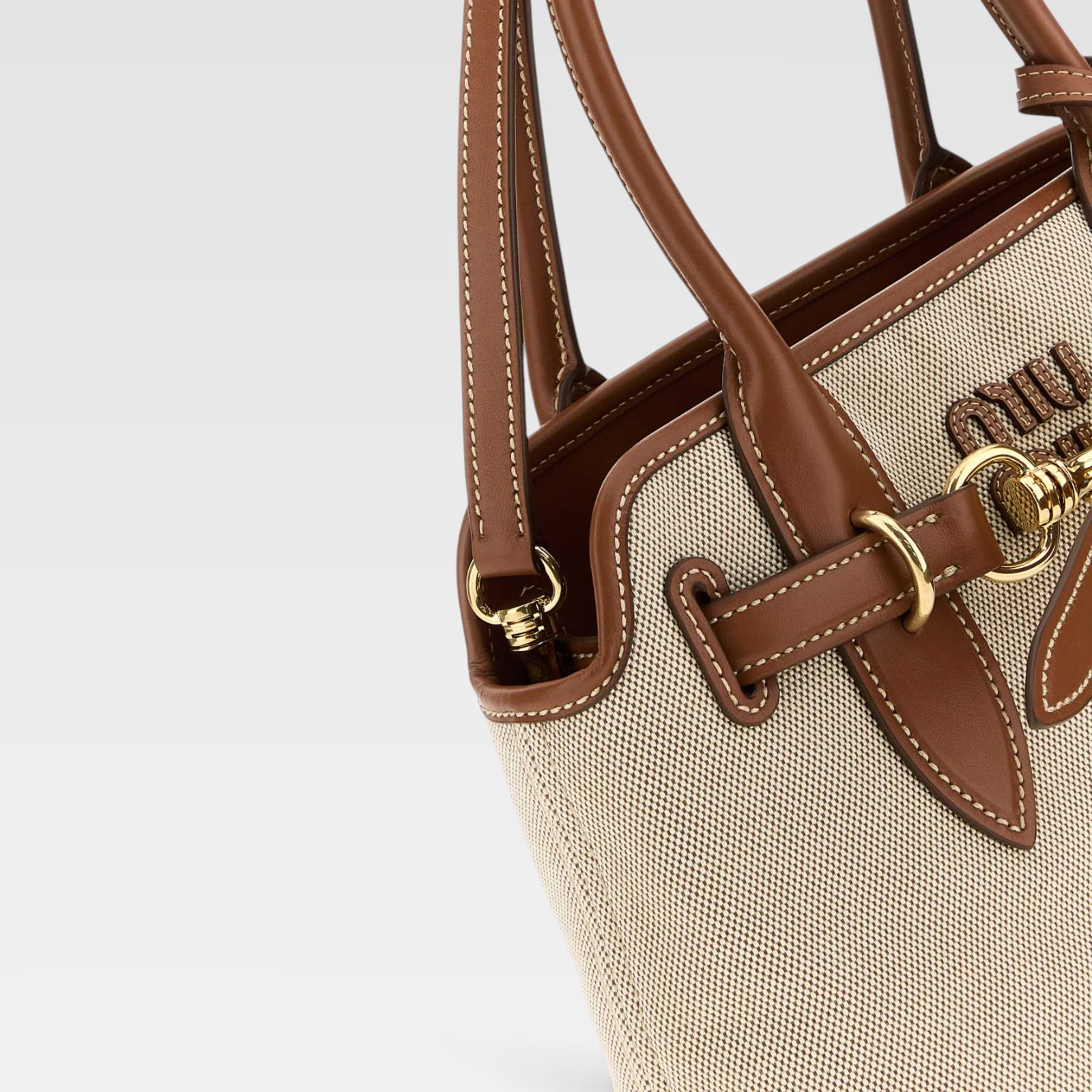 Miu Miu Aventure Canvas and Leather Bag - Imagen 5