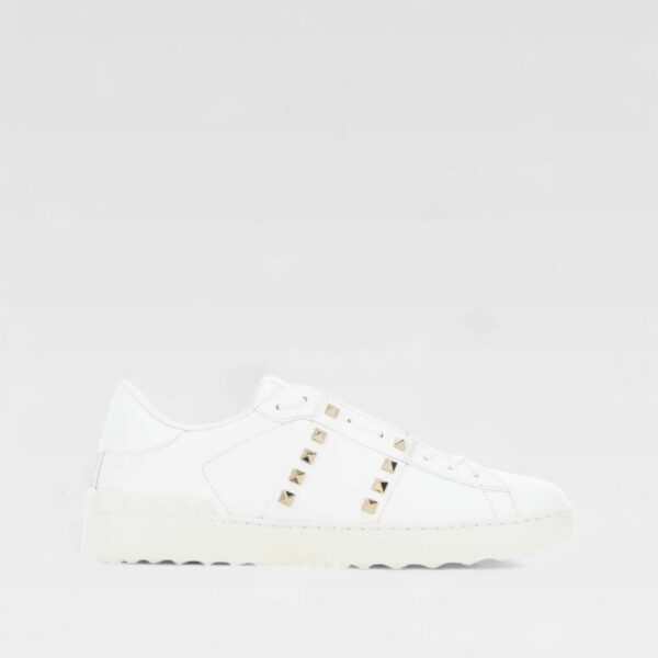 Valentino Garavani Rockstud Untitled Sneaker