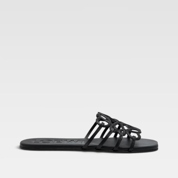 Loewe Petal Anagram Slides
