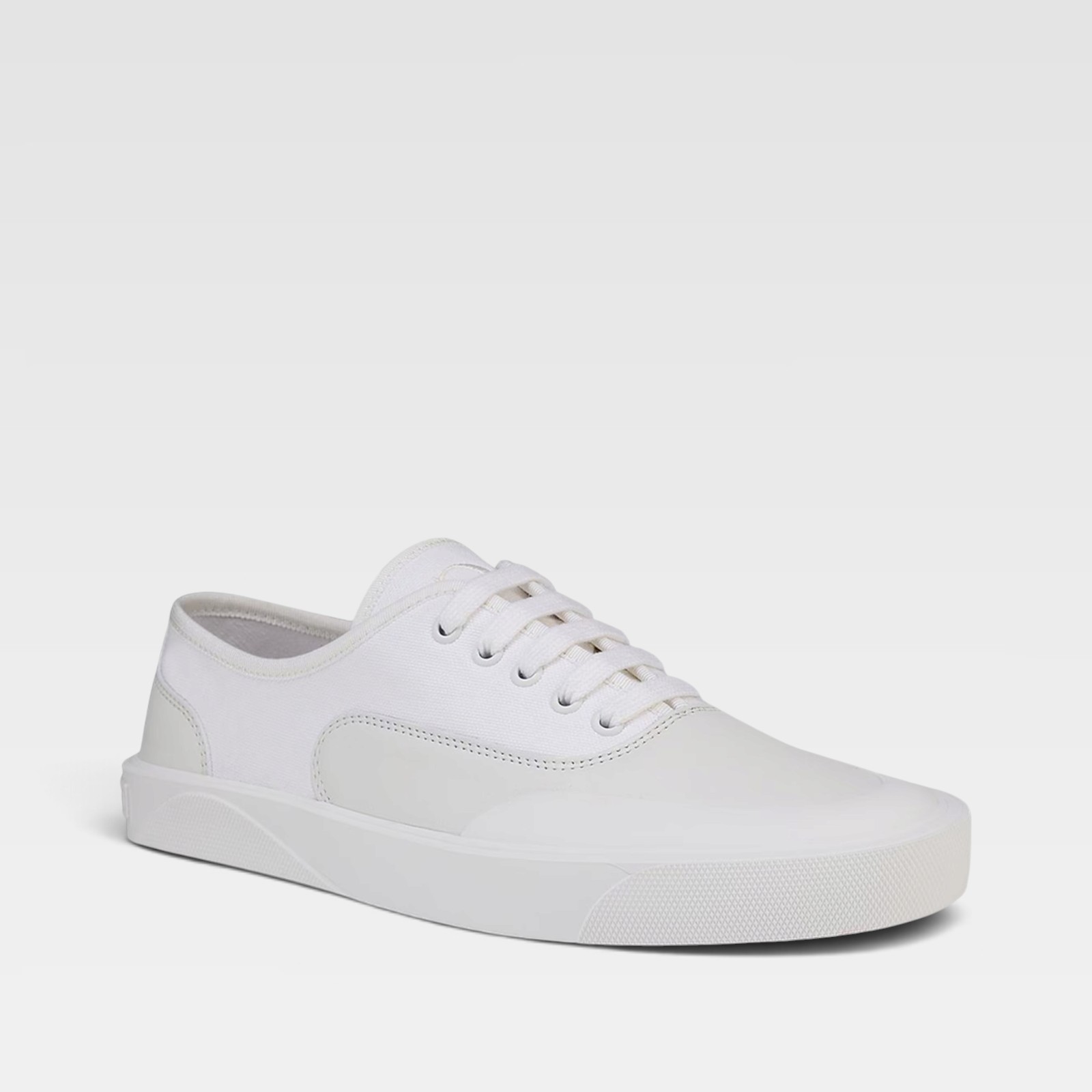 Christian Louboutin Men's Tactical Skate Low Top Sneakers - Imagen 2